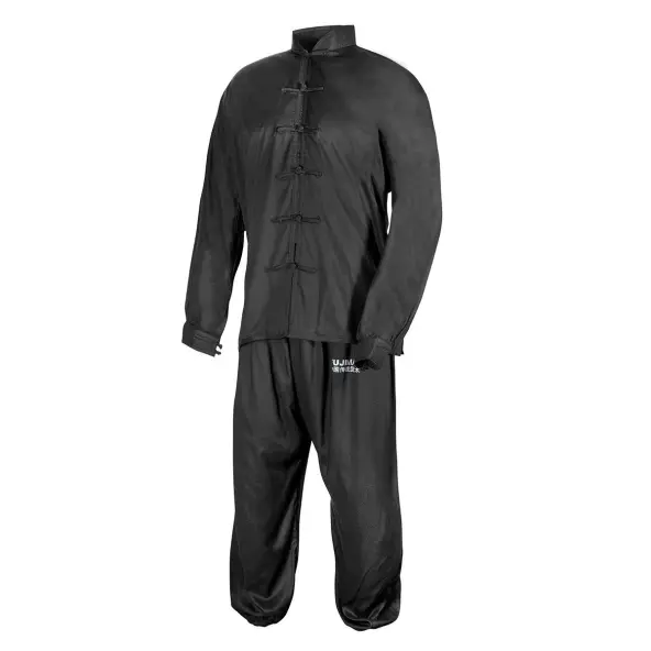 Tenue Tai Chi Training