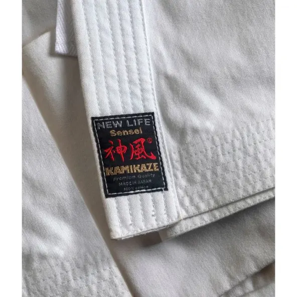 Kimono de Karate Kamikaze New Life Sensei coupe kata made in Japan