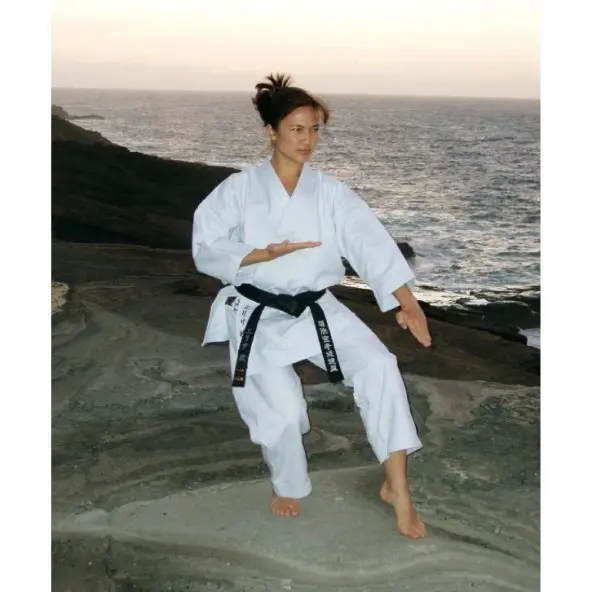 Kimono de Karaté Tokaido Tsunami Gold coupe classique