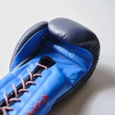 Gants de boxe Naruto Shippuden x Elion Paris Edition Limitée Sasuke - 3