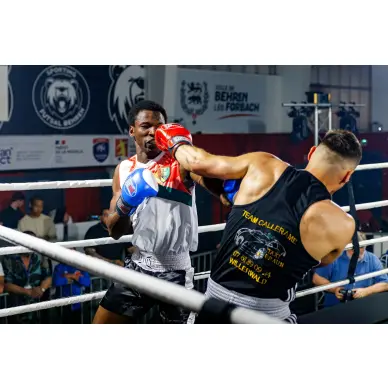 Gants de Boxe Compétition Anglaise Amateur 100% cuir - 25