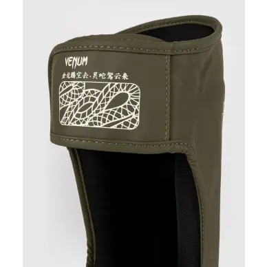 Protège-tibias et pieds Venum Serpenti