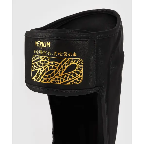 Protège-tibias et pieds Venum Serpenti