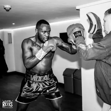 Gants de boxe combat Cleto Reyes Combat Pro - 4