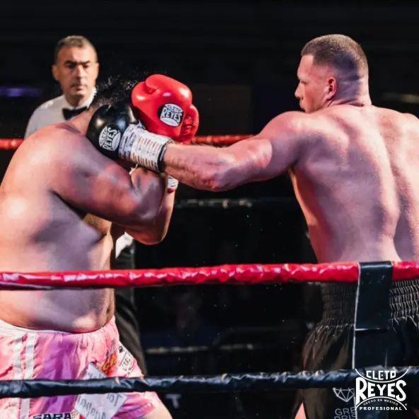 Gants de boxe combat Cleto Reyes Combat Pro