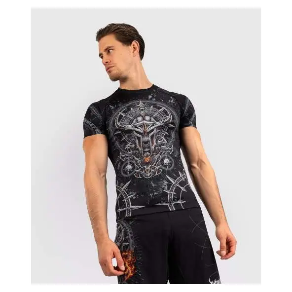 Rashguard à Manches Courtes Venum Gladiator 5.0 - Noir/Argent