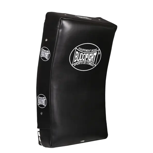 Bouclier de Frappe Incurvé